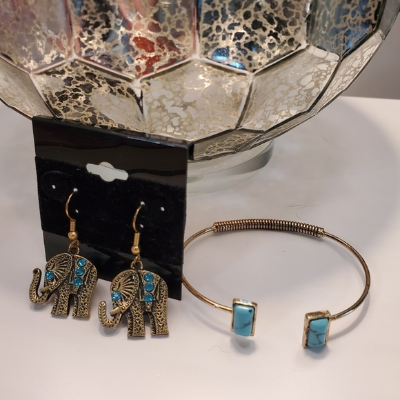 Boho Turquoise Elephant Earrings and Bracelet Set - Picture 1 of 4